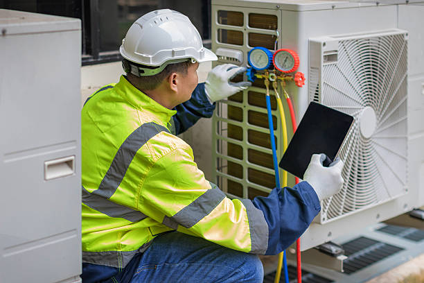 Professional Hvac technician working in Plain City, OH